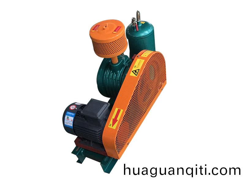 迴轉(zhuan)風(feng)機(ji)